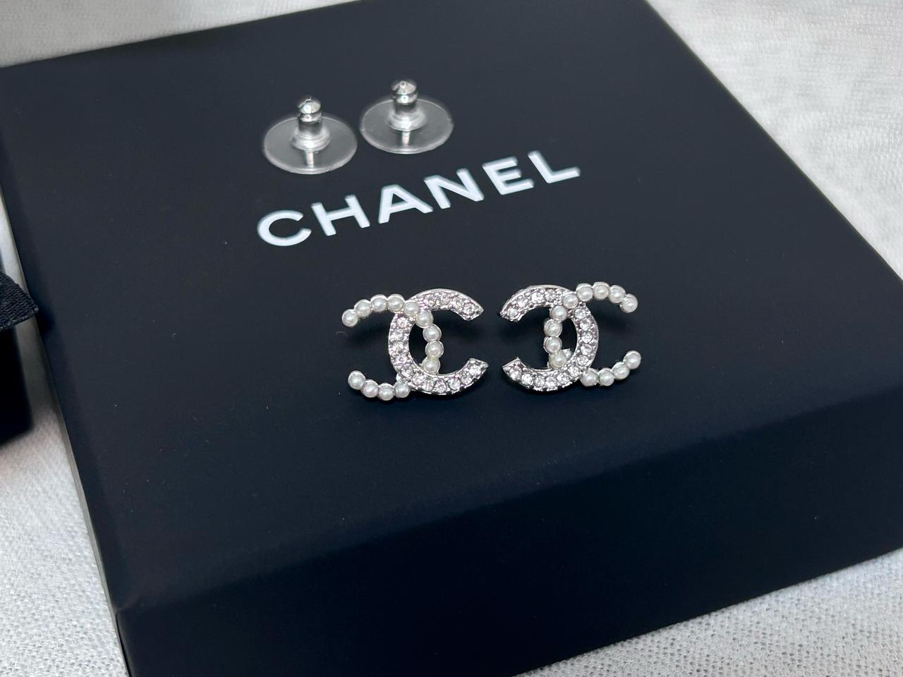 샤넬 귀걸이 진주링cc 업사이클링