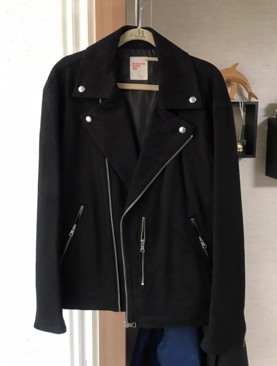 에잇세컨즈 스웨이드 자켓 판매해요~