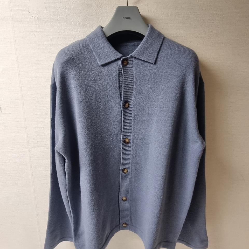 새상품 / 보드라운 카라 니트스웨터 인디고블루 105