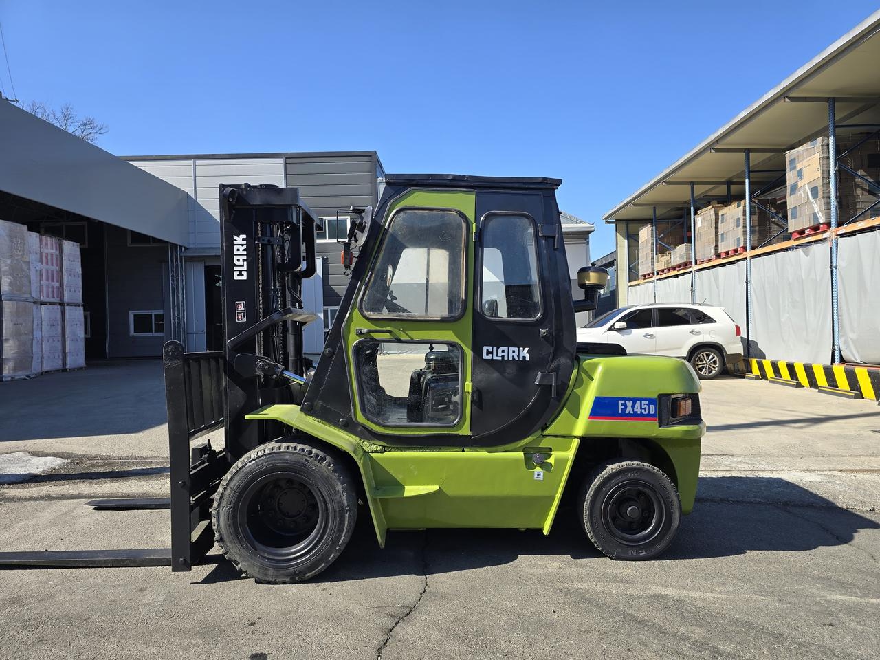 저렴한 중고지게차 클라크 삼성 4.5톤 더블 캐빈 자동발 디젤지게차