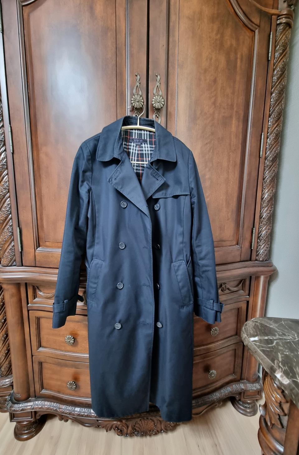 머스트비트렌치66사이즈