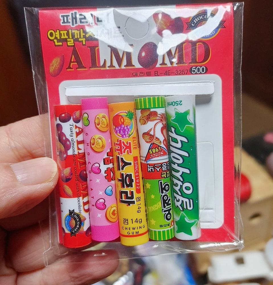 900원) 과자 연필캡