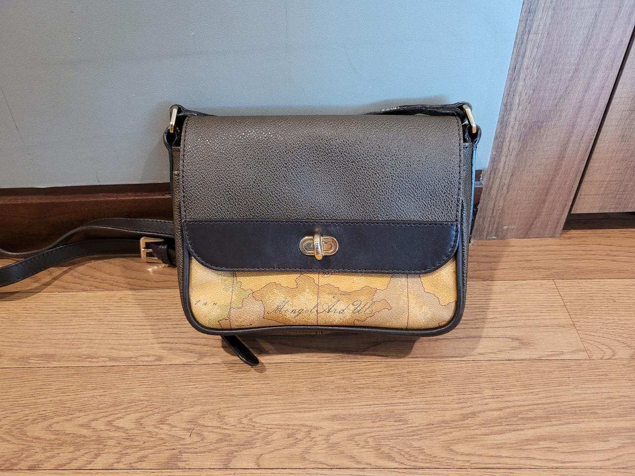 프리마클라쎄 미니크로스백