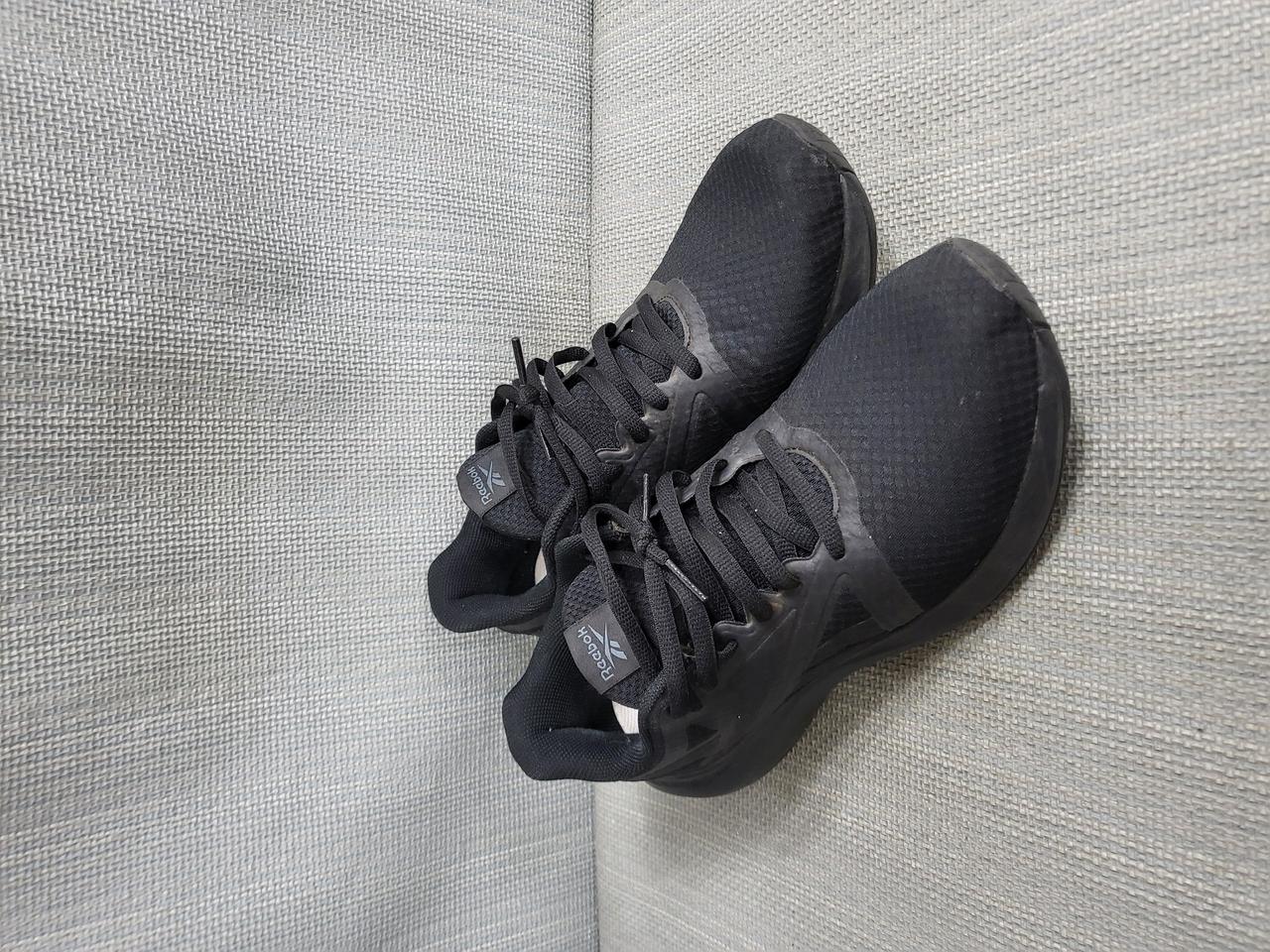 리복 운동화 275