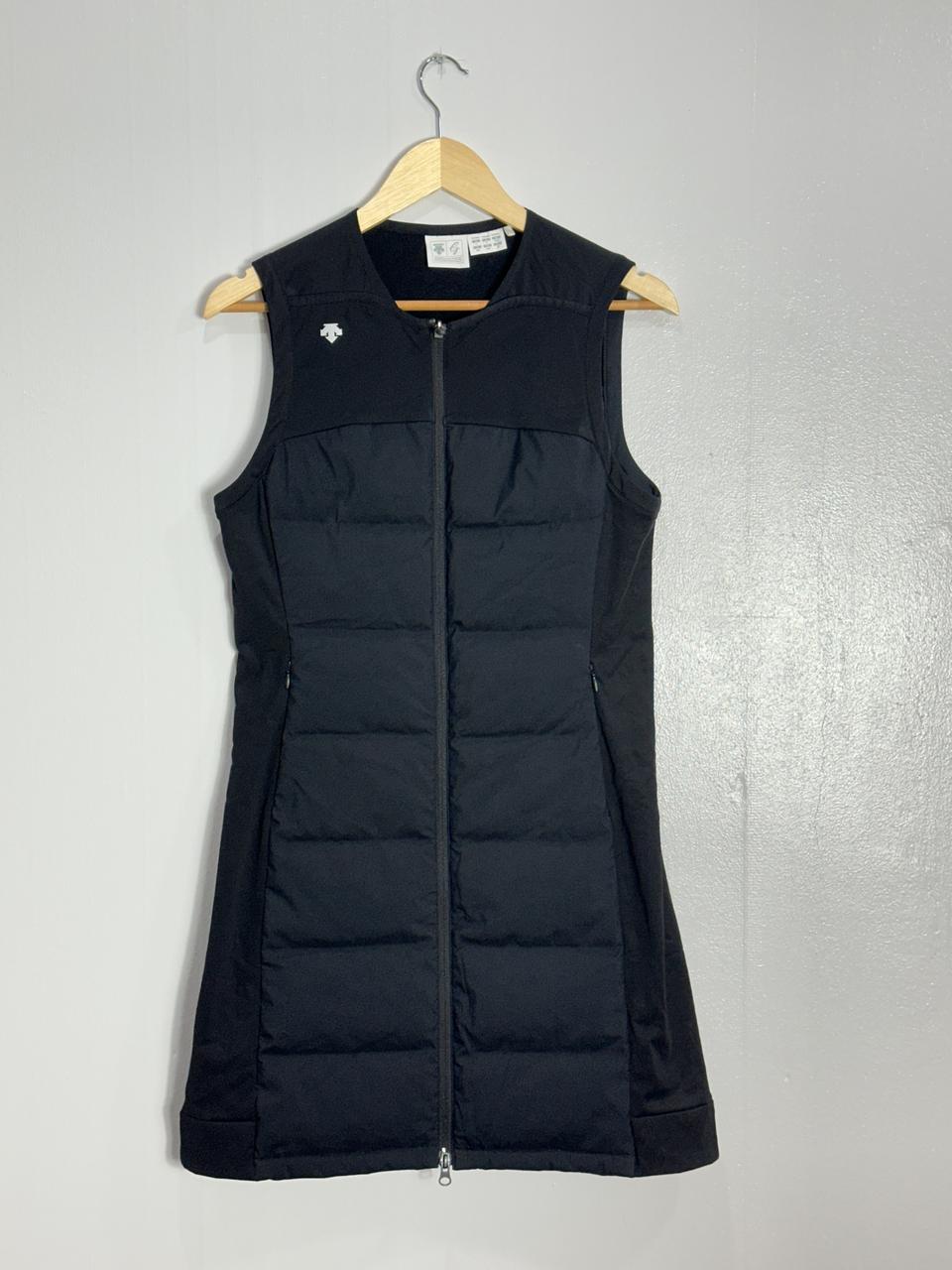 데상트 골프 경량패딩조끼 롱버전