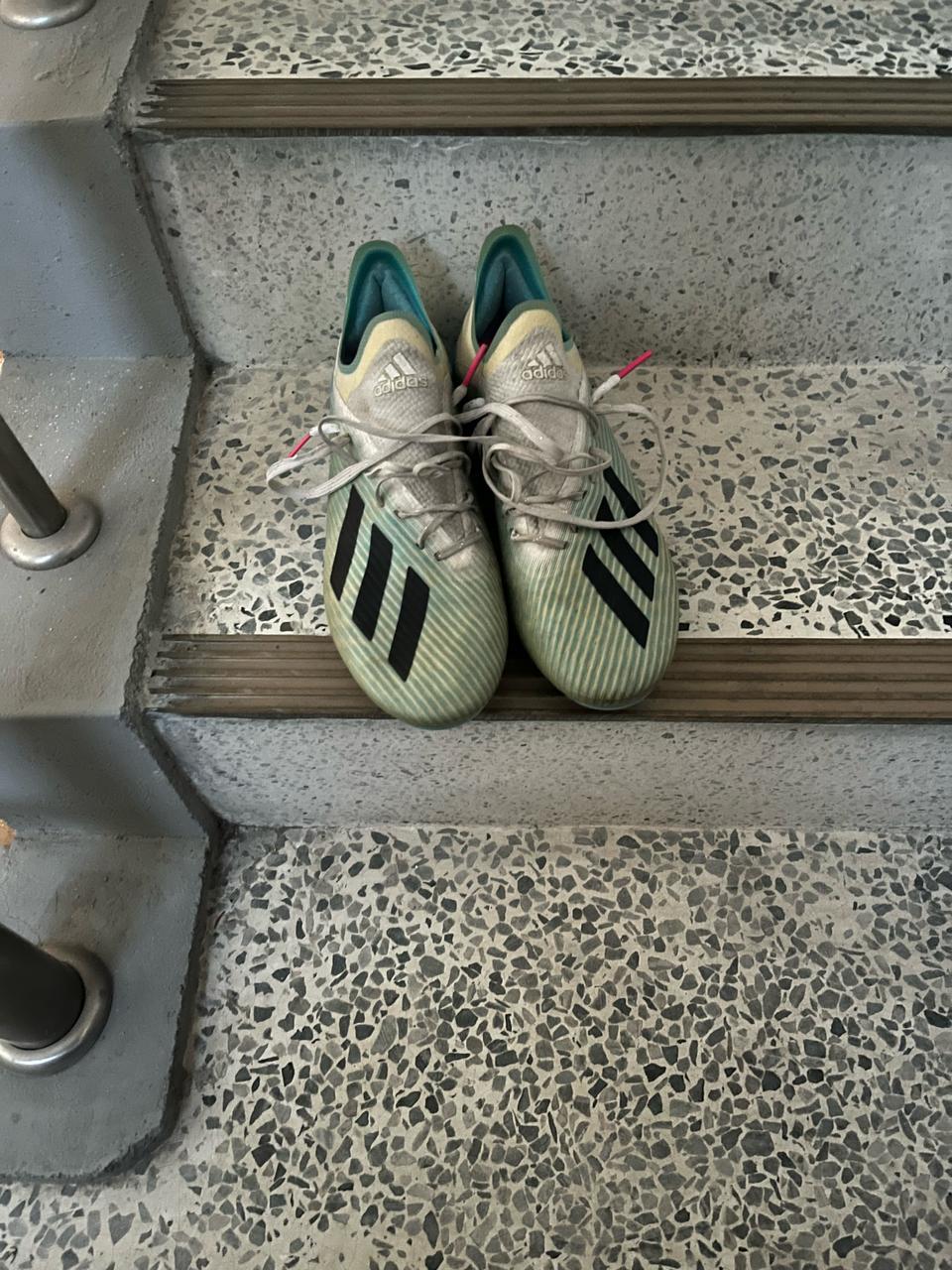 아디다스 엑스 19.1 ag 265사이즈 팔아요!!!