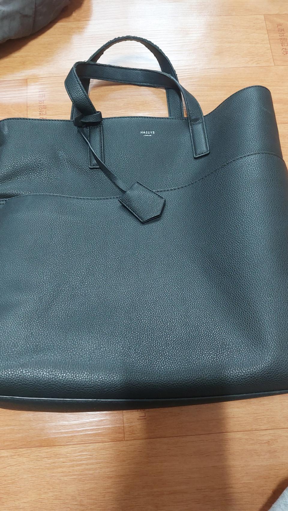 헤지스 서류가방. 가죽.