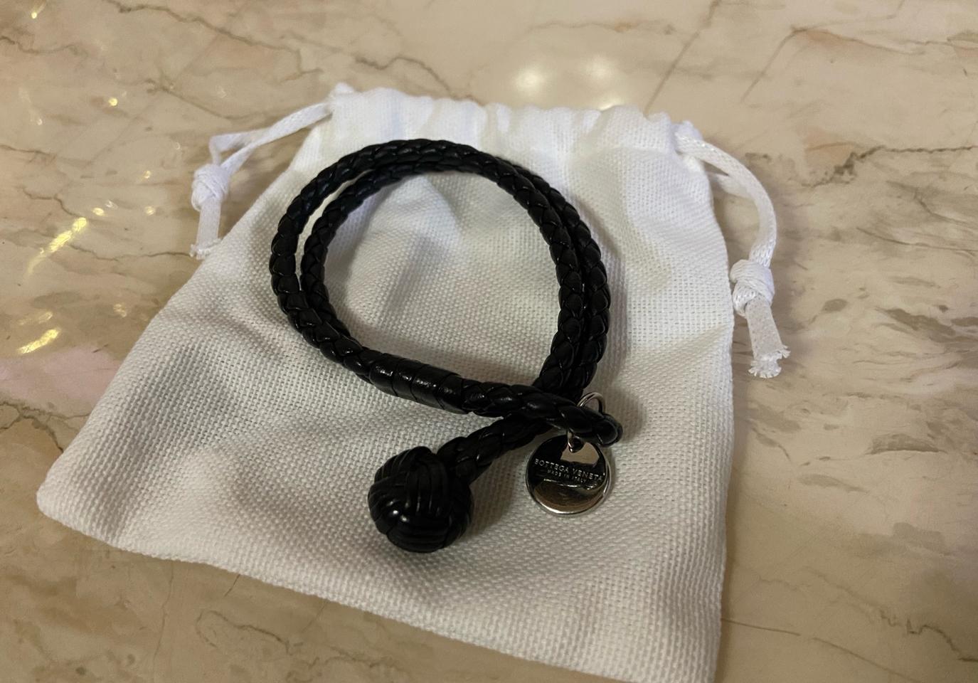 보테가베네타 팔찌