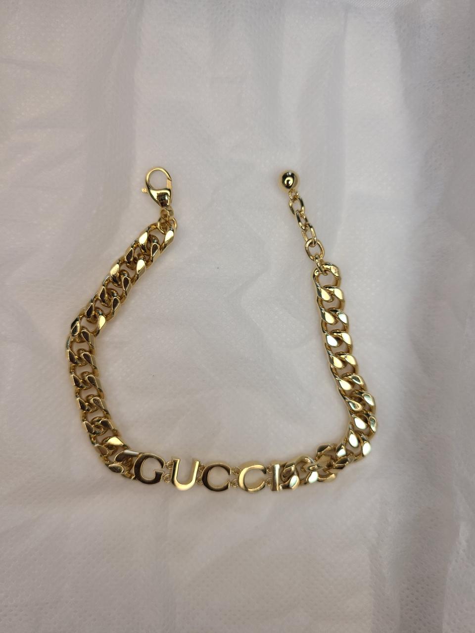 구찌 스크립트 체인 메탈 골드 팔찌