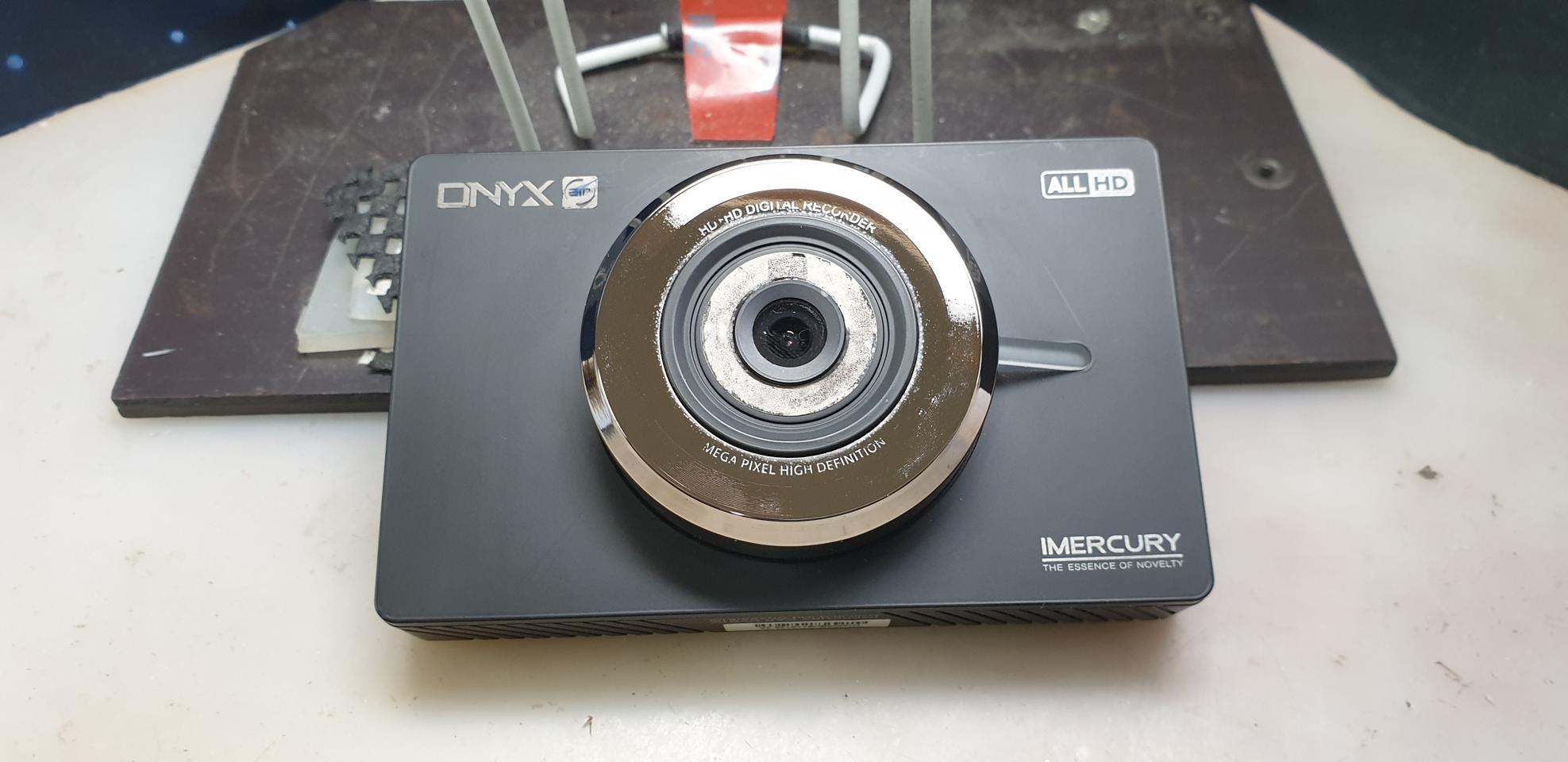 수리된 아이머큐리 오닉스 에어 앞쪽 본체만.