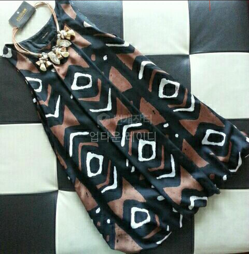 Leshop BLACK 프린트 원피스55