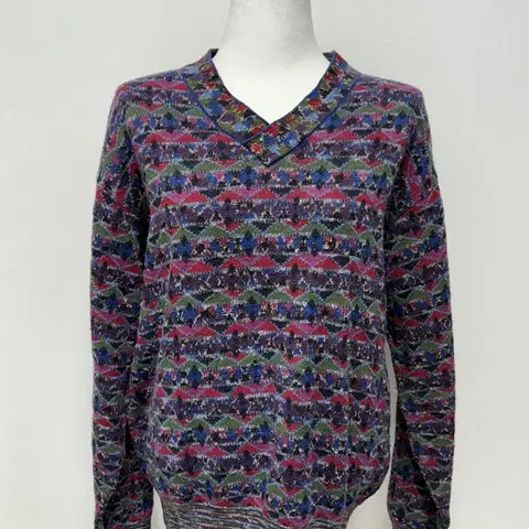 미쏘니 스포츠 브이넥 울 니트 (메이드 인 이태리) -여성 55 사이즈