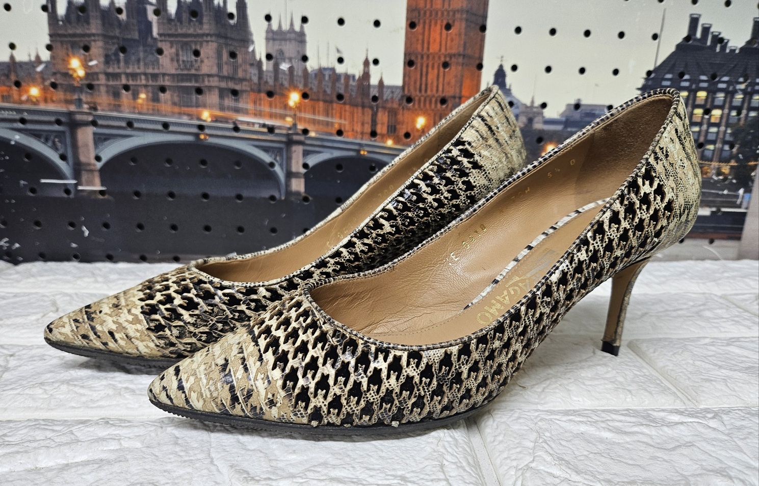 살바토레 페라가모 여성구두 230 하이힐 펌프스 HC59