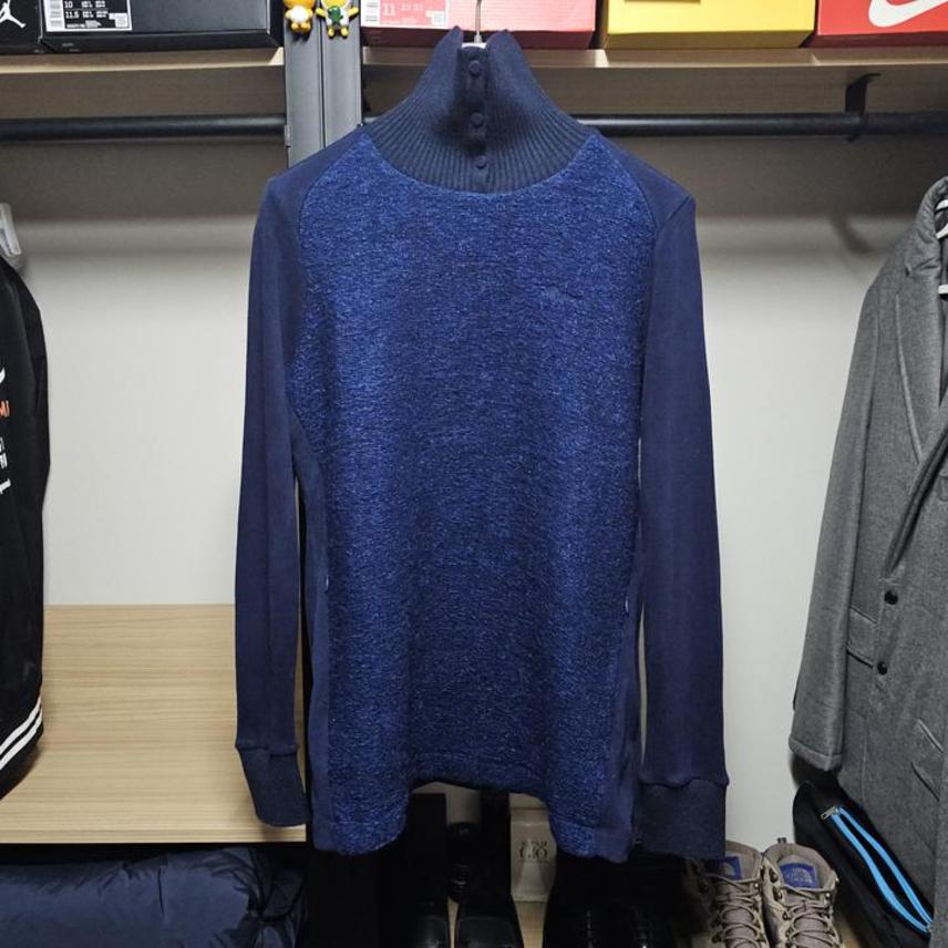 보그너 전면부클 니트배색 터틀넥 여성골프니트 105