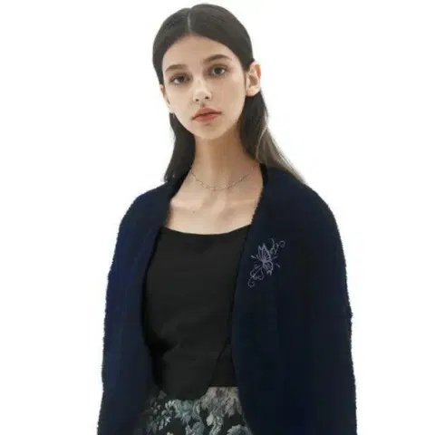 팬시클럽 모르포가디건