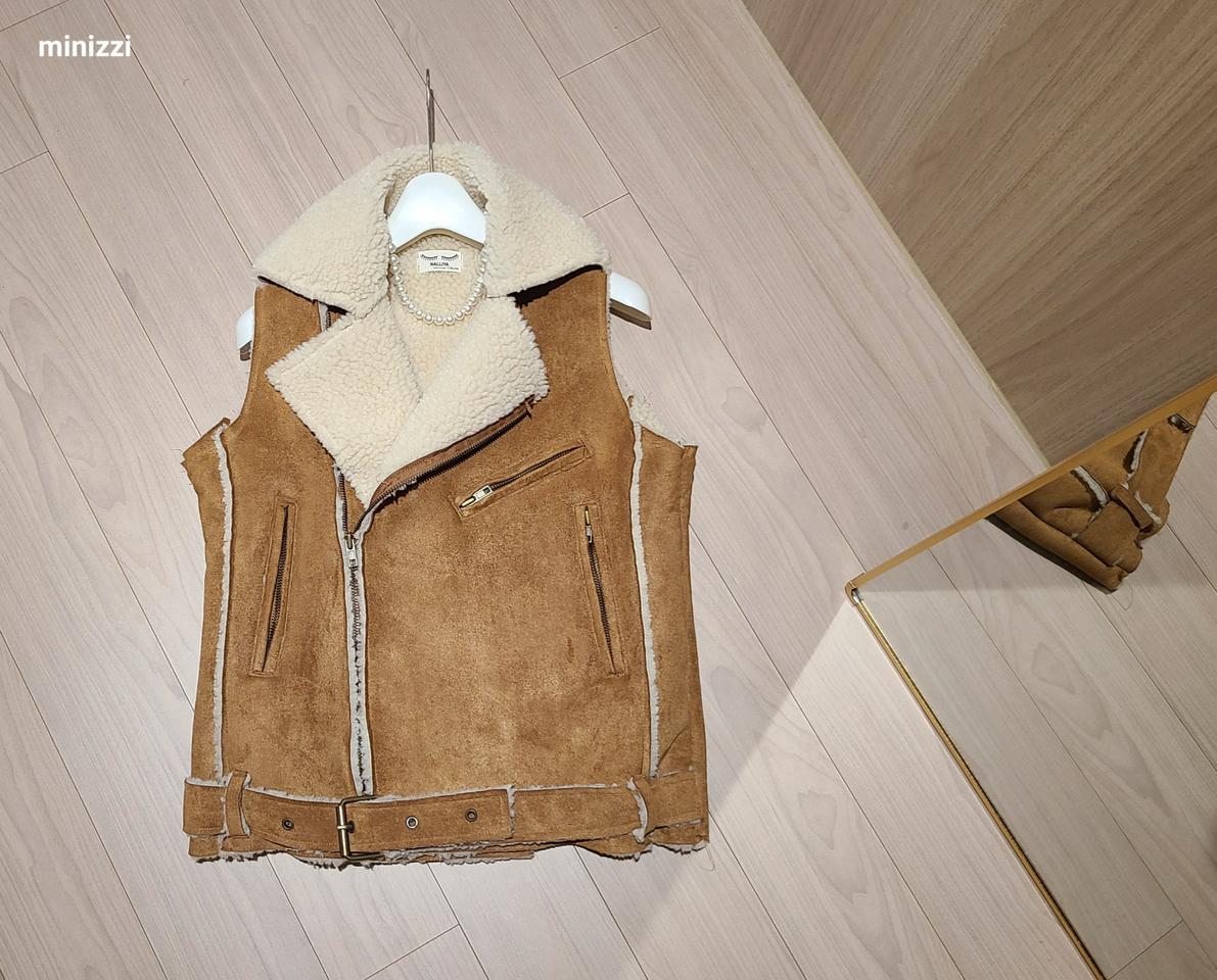 카멜 브라운 양털 무스탕 조끼 라이더자켓 뽀글이 페이크 퍼베스트 간절기