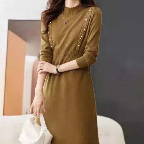 쌍라인 큐빅 니트 원피스