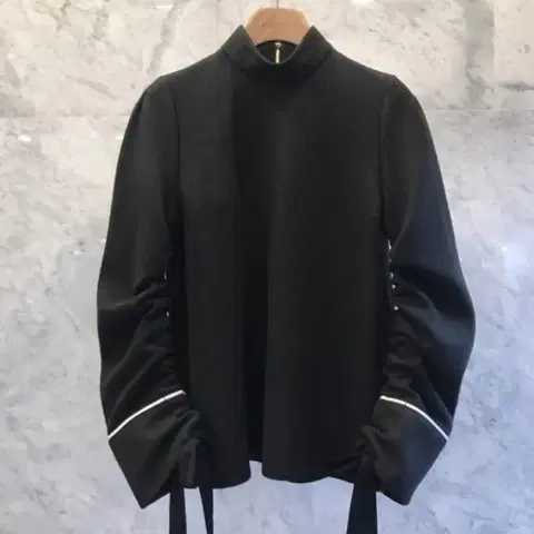 제이에스뉴욕 모직 블라우스