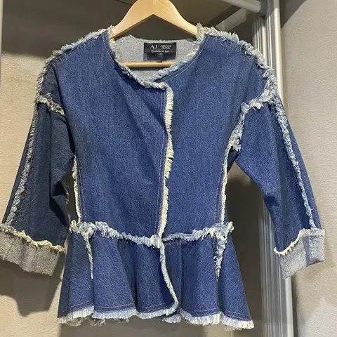 알마니진 데님자켓