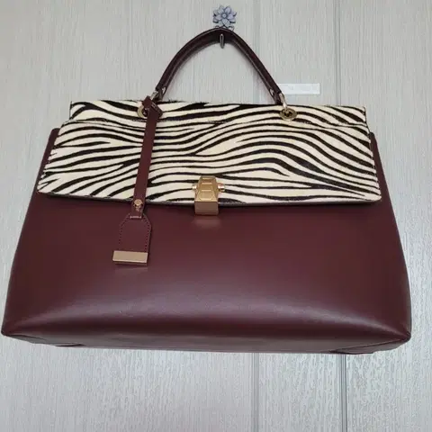 미샤 명품 같은 가죽 토트백