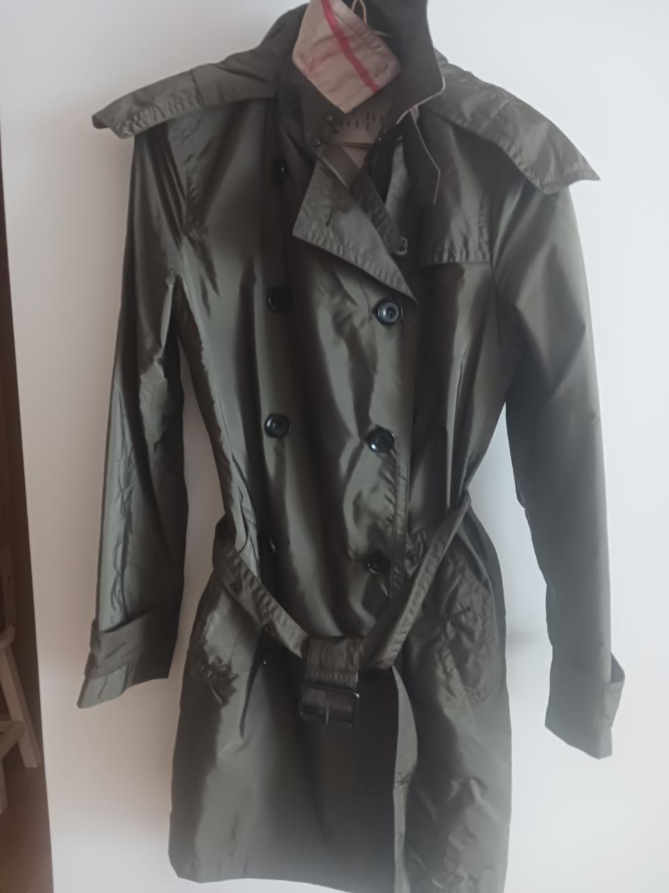 버버리트렌치 (44~마른55 거의새것)