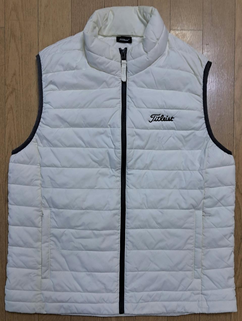 타이틀리스트 경량패딩조끼 M