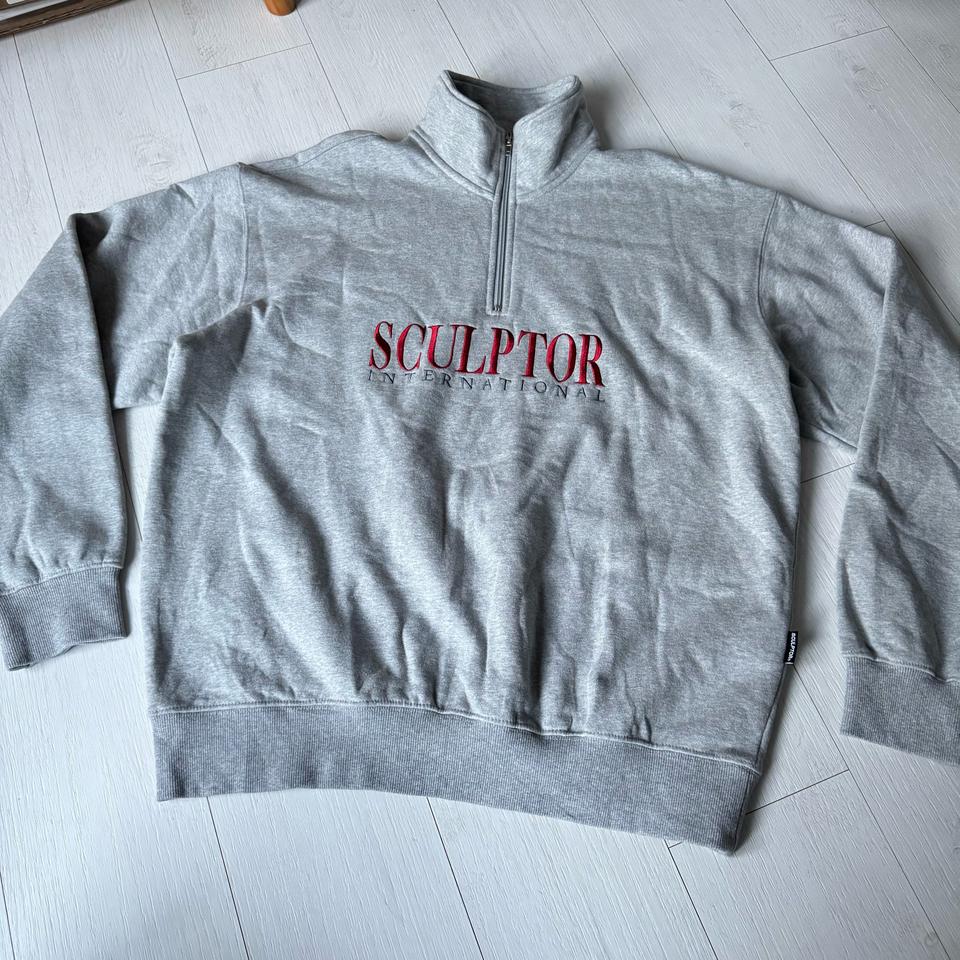 SCULPTOR 스컬프터 하프집업 스웻