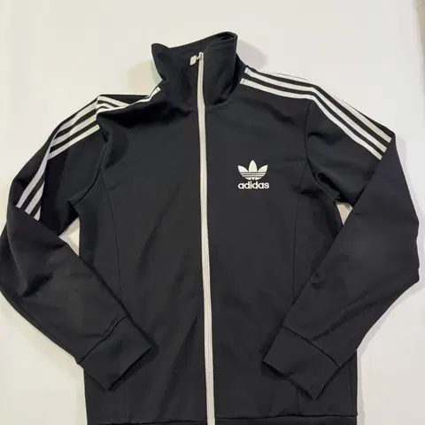 아디다스 검정 져지(105 사이즈)