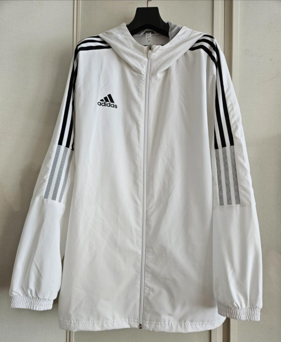 아디다스 후드 바람막이 점퍼 판매합니다