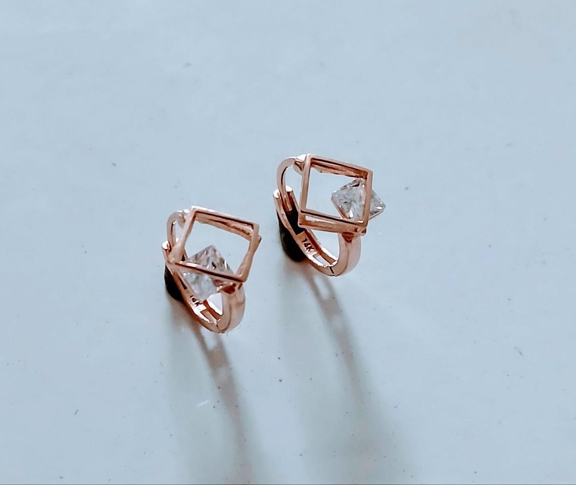14k 사각 큐빅포인트 원터치 귀걸이