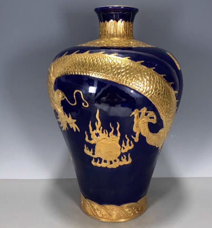 옛날 금룡 도자기