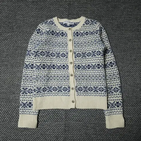 유니클로 콜라보 가디건 S체감 XS