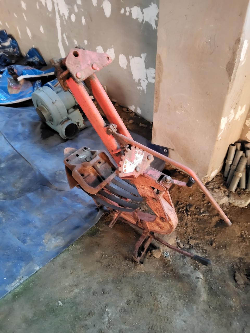 경운기 쟁기 히치판  안산 사사동