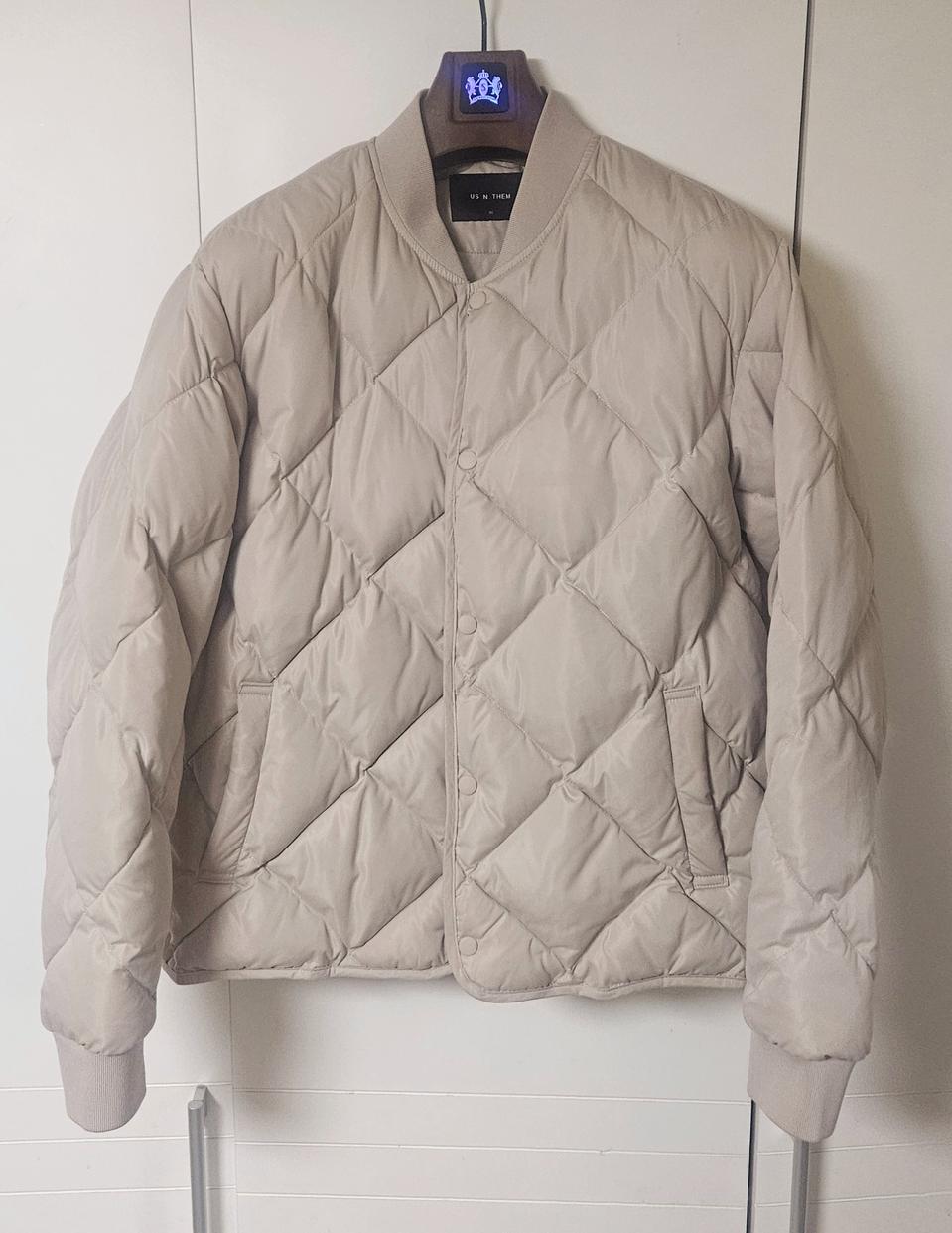 어스 앤 뎀 퀼팅 점퍼 (베이지, 새상품 급)