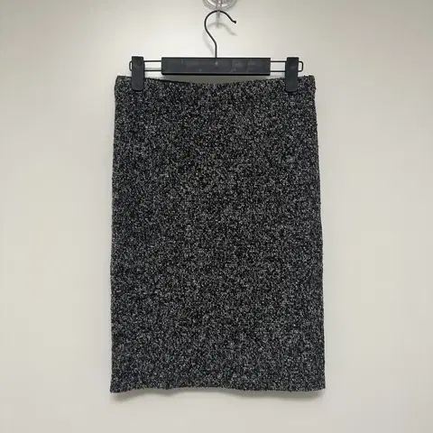 니트 미디 스커트