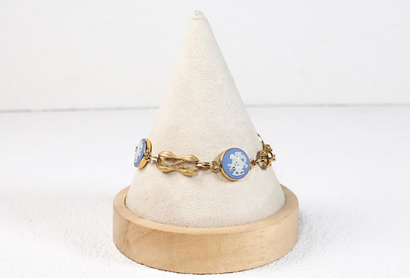 [빈티지주얼리] 웨지우드 재스퍼웨어 페일블루 골드 큐피드 팔찌