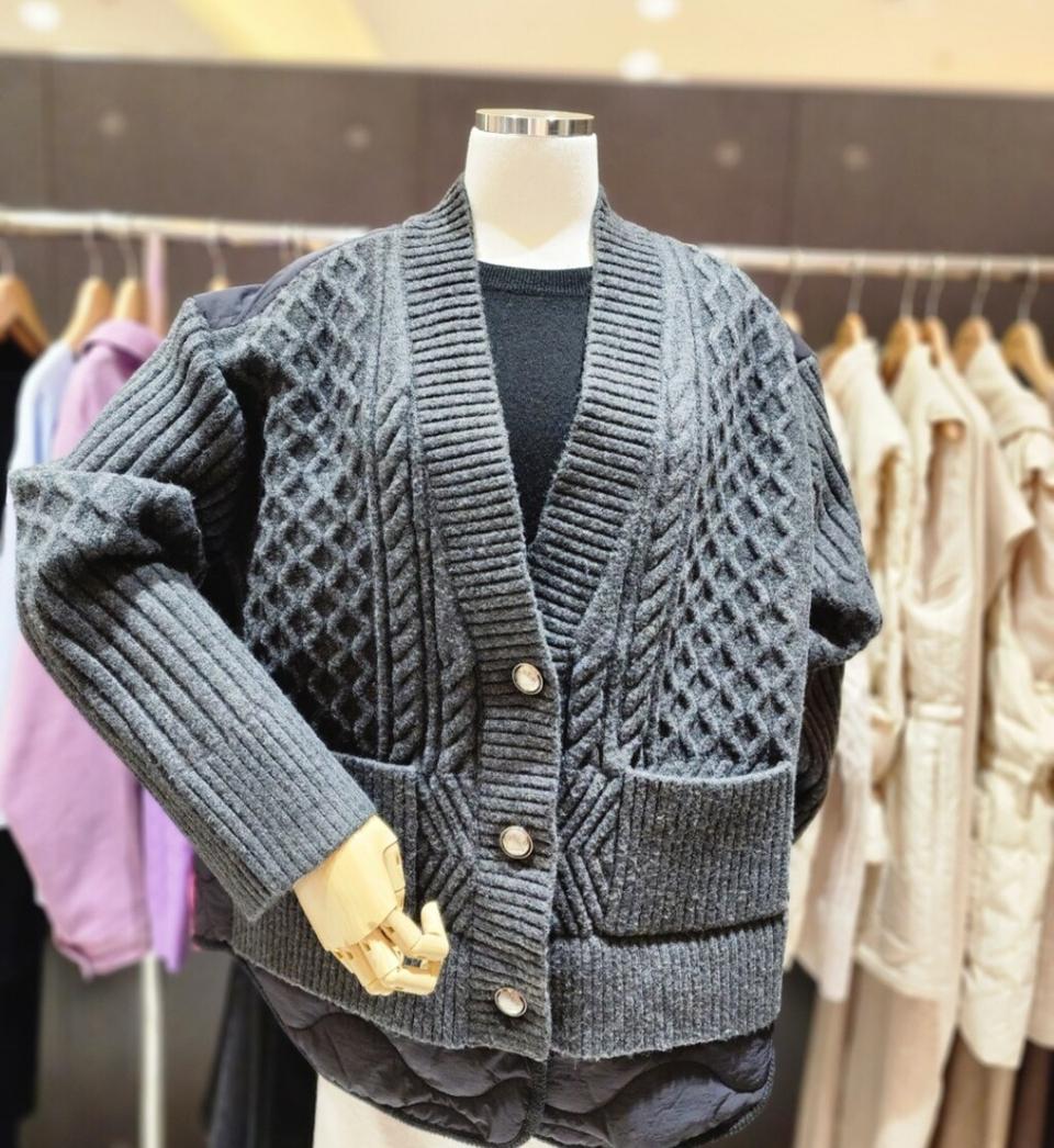 니트가디건 패딩