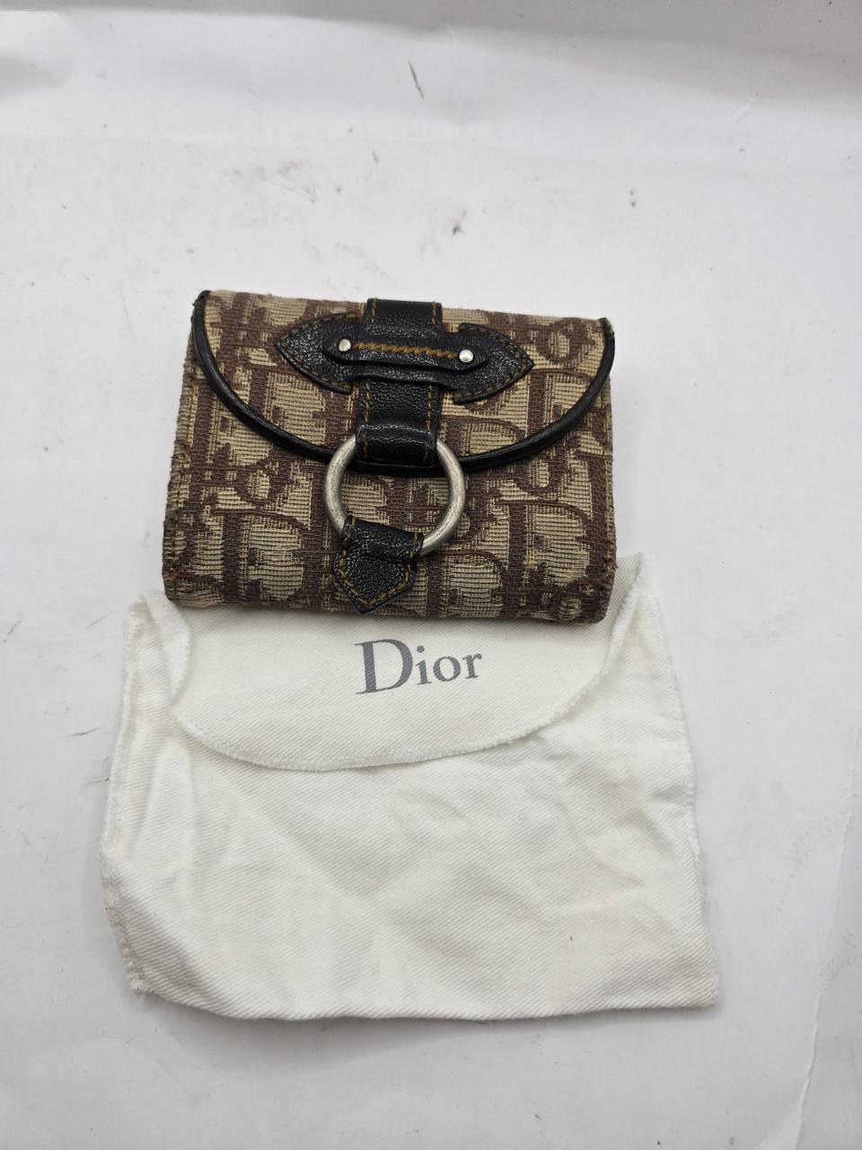 정품 디올 오클리크반지갑