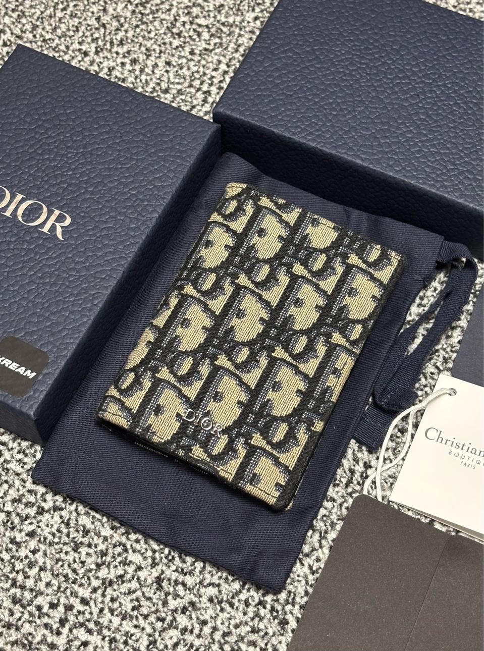 [크림 구매] 디올 오블리크 오거나이저 카드지갑