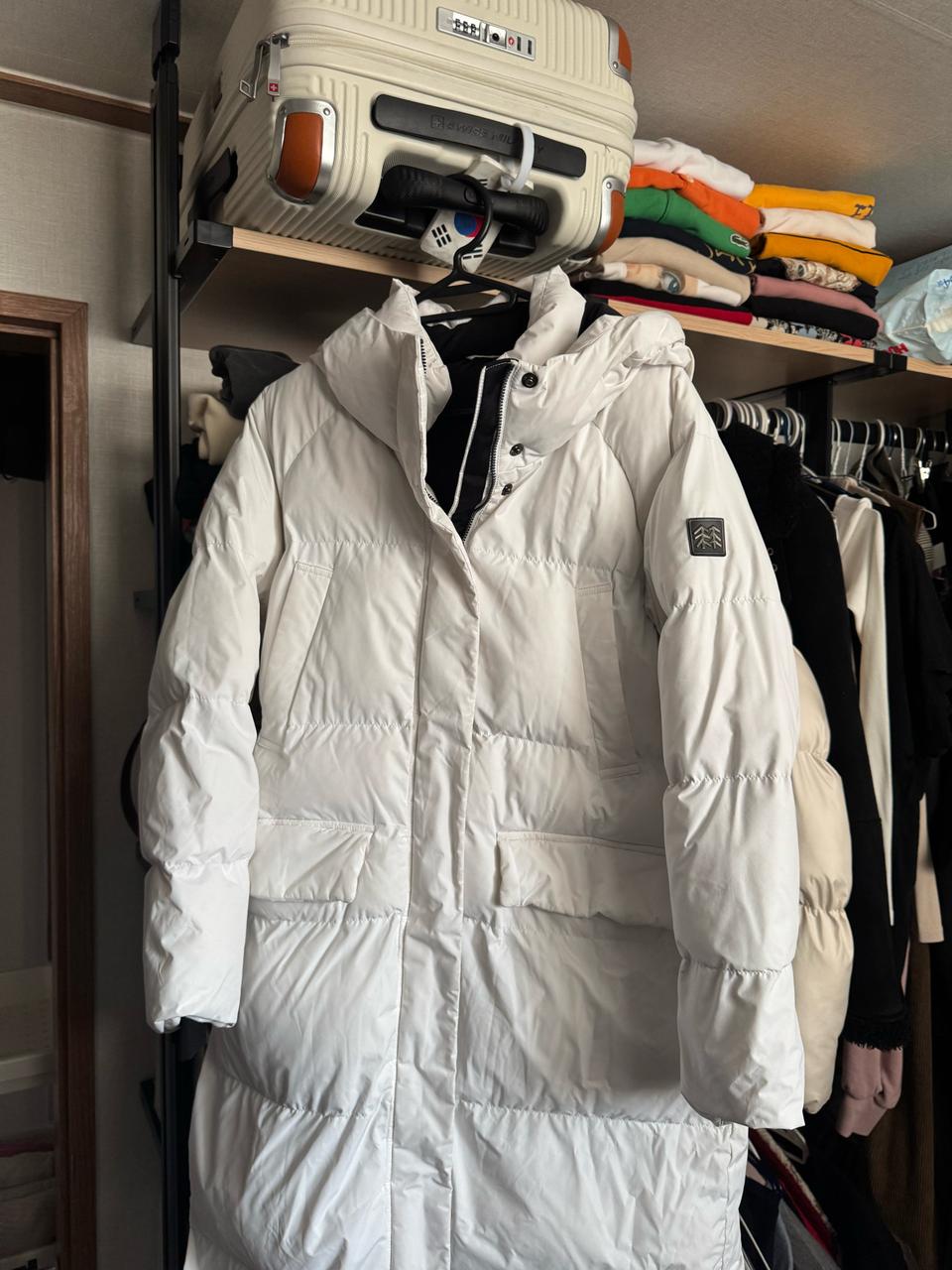 코오롱 스포츠 롱패딩 화이트 85사이즈