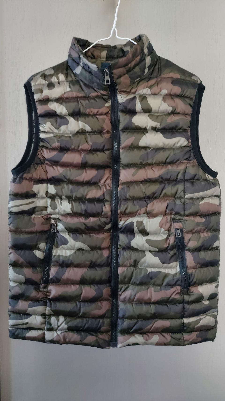 카모 패딩조끼. 100.