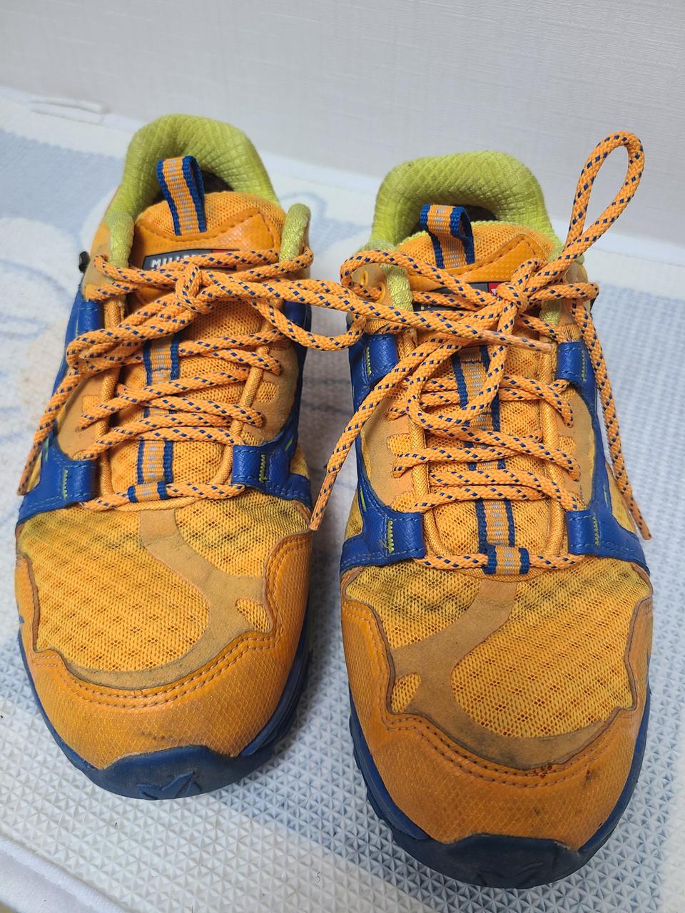 밀레 운동화 245