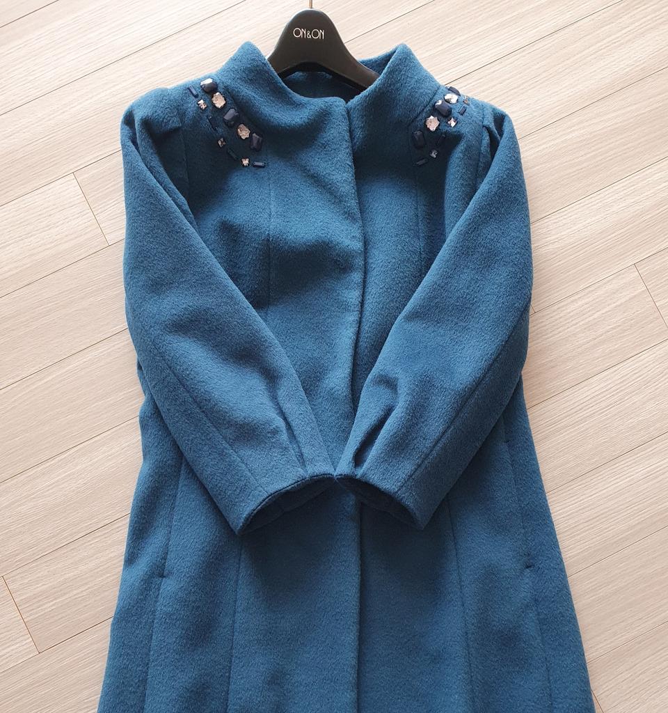 고급 원단 코트