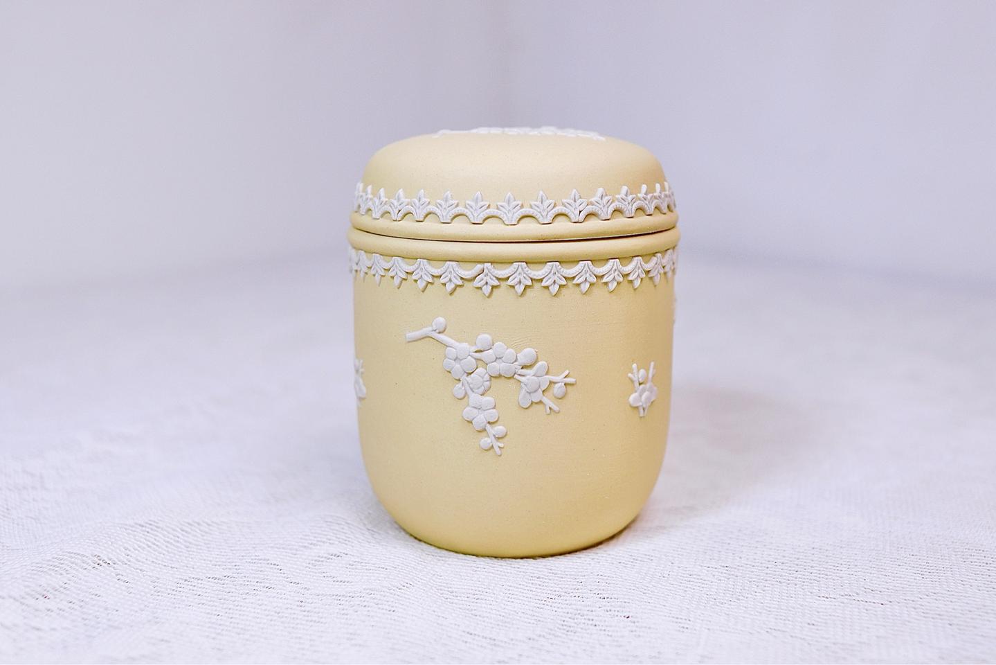 [영국엔틱] (레어)웨지우드 제스퍼웨어 프림로즈 원통형자 소품함