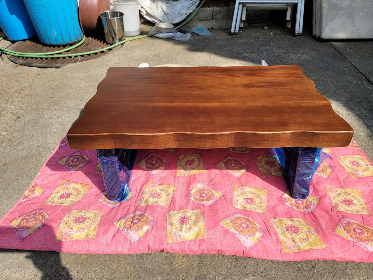 뉴질랜드산 소나무 통원목 찻상 다과 테이블