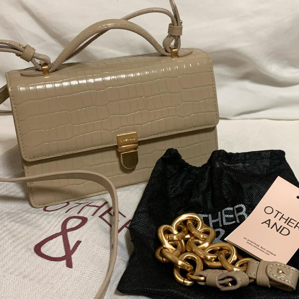 아더앤드 모어백 베이지백 크로스 숄더 토트백