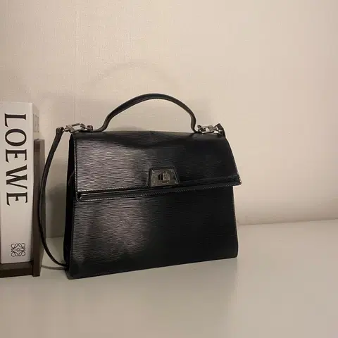 LOUIS VUITTON / 루이비통 에삐 세비녜 GM 탑핸들백/투웨이백