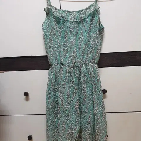 업타운홀릭 민트 원피스