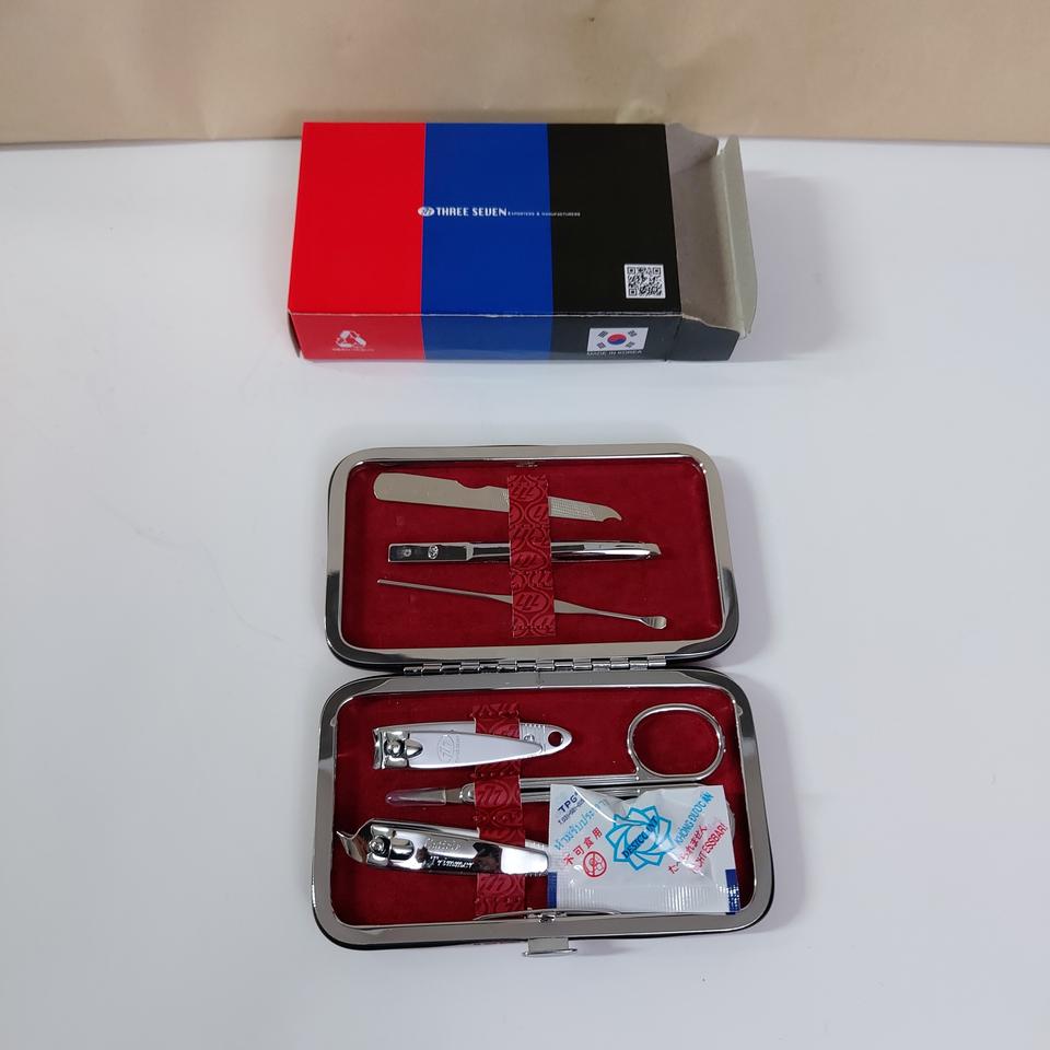 777  손톱깎이 세트ㅡ미사용