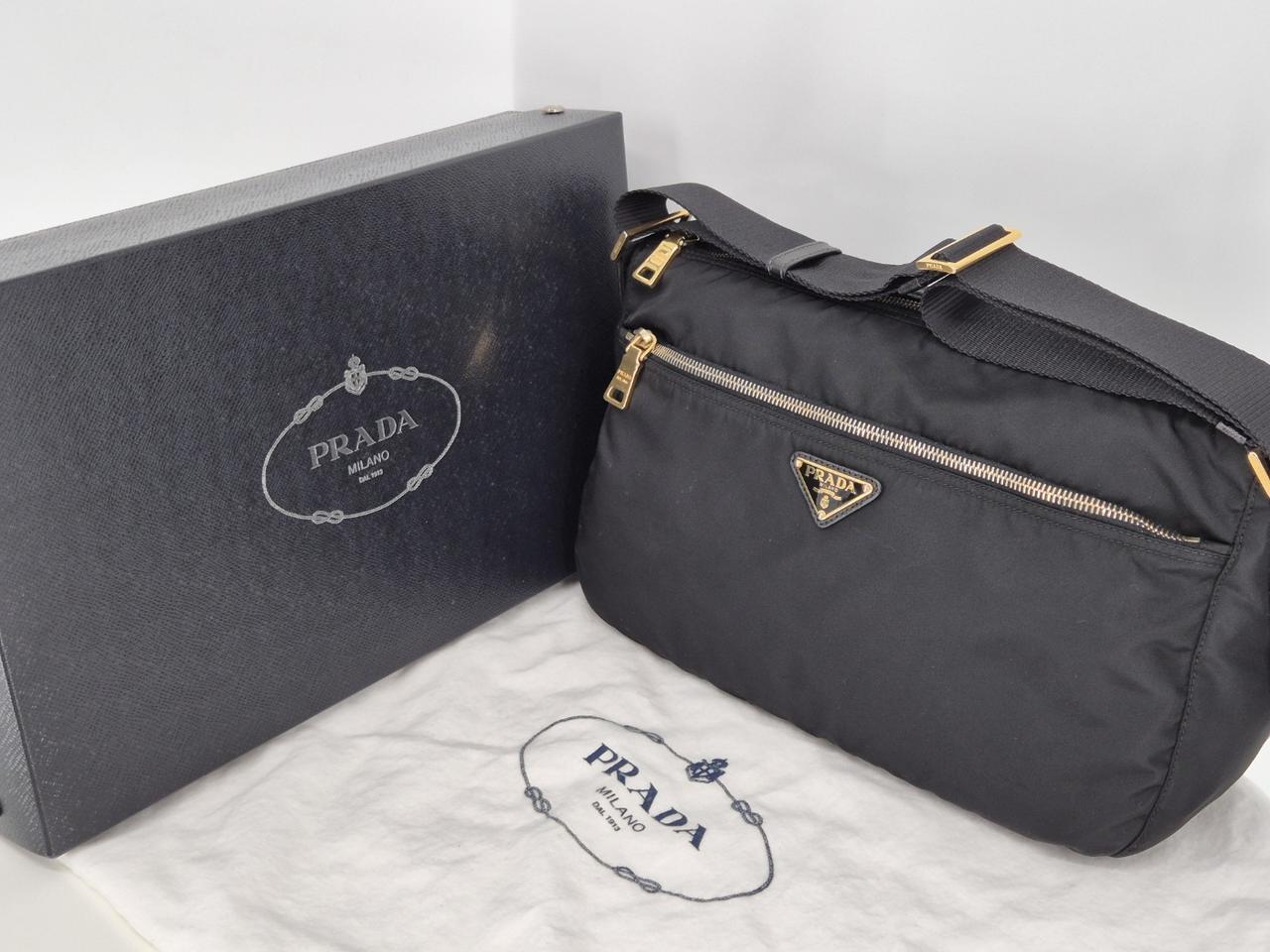 프라다 리나일론 테수토 숄더백 (사피아노)